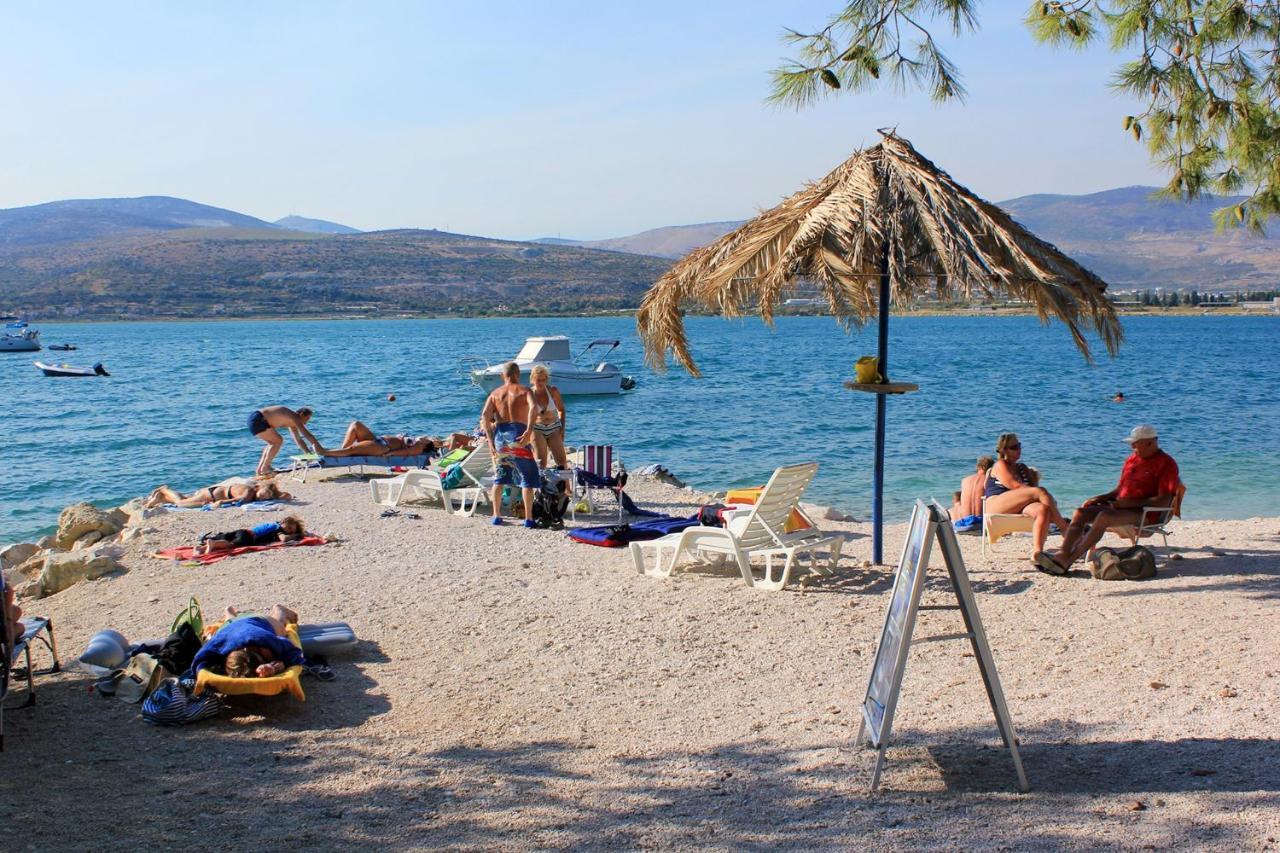 Apartments With A Parking Space Mastrinka, Ciovo - 4324 Trogir Ngoại thất bức ảnh