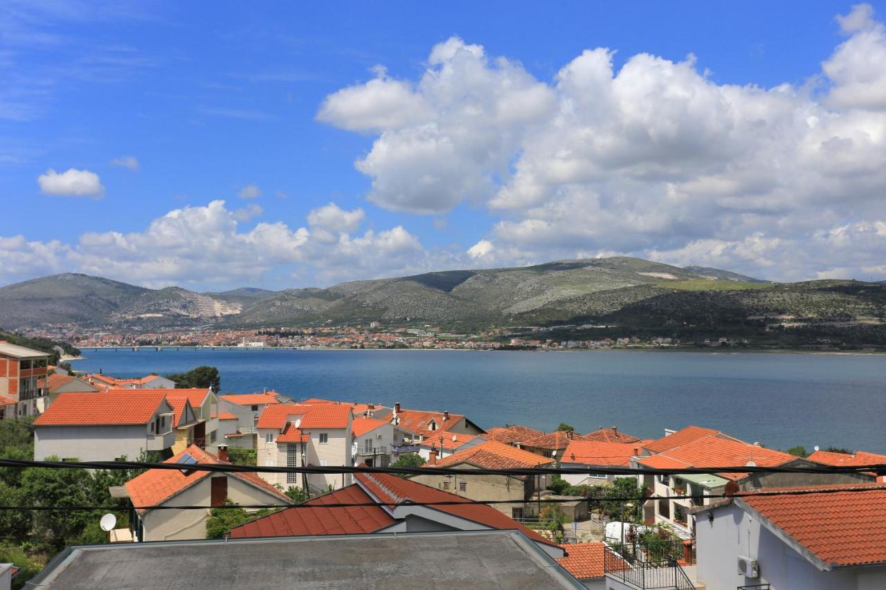 Apartments With A Parking Space Mastrinka, Ciovo - 4324 Trogir Ngoại thất bức ảnh