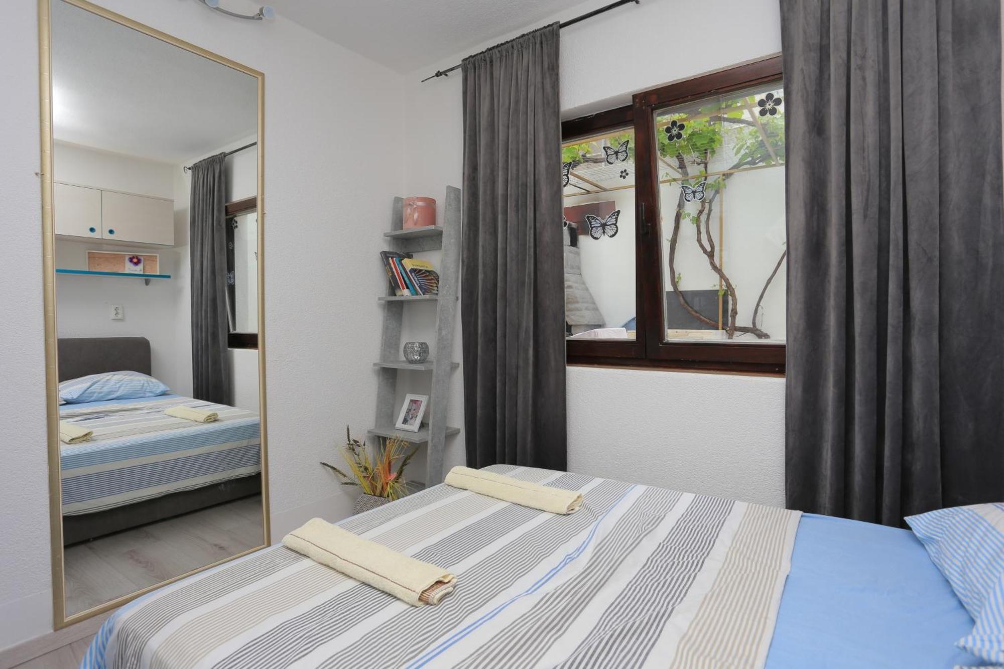 Apartments With A Parking Space Mastrinka, Ciovo - 4324 Trogir Phòng bức ảnh